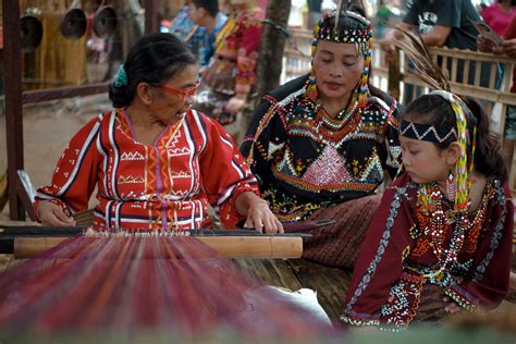 kayatan sa davao|35 years of celebrating Kadayawan .